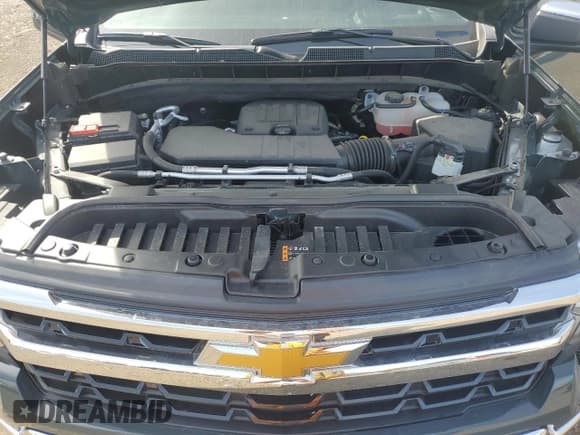 ✅ 2025 Chevrolet Silverado 1500 LT • VIN: 1GCPKKEK6SZ204198 • Лот: 84626255. Опубликован ранее на Copart с пробегом 6 285 миль. Бесплатный доступ к архиву аукционных продаж из США и подробный отчёт об истории автомобиля на DreamBid. Изображение 11.