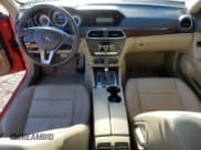 ✅ 2014 Mercedes-Benz C 300 Sport • VIN: WDDGF8AB5EG256280 • Lot: 90422895. Wystawiony na Copart z przebiegiem 162 609 mil. Bezpłatny archiwum sprzedaży aukcyjnych z USA i szczegółowy raport historii pojazdu na DreamBid. Zdjęcie 8.