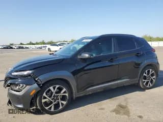 ✅ 2022 Hyundai Kona Limited • VIN: KM8K53A32NU845609 • Лот: 83891005. Опубликован ранее на Copart с пробегом 81 090 миль. Бесплатный доступ к архиву аукционных продаж из США и подробный отчёт об истории автомобиля на DreamBid. Изображение 1.