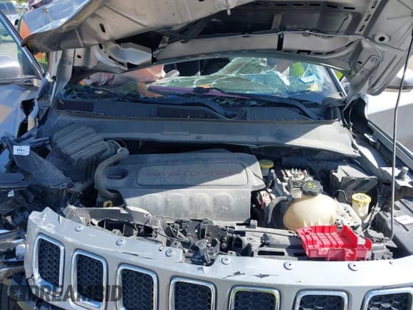 ✅ 2019 Jeep Compass Limited • VIN: 3C4NJDCBXKT620898 • Lot: 43104287. Listed on IAAI with 78,385 mi. Free auction sales archive from the USA and detailed vehicle history report at DreamBid. Image 10.