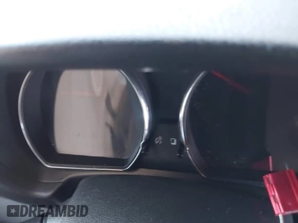 ✅ 2019 Nissan Versa S Plus • VIN: 3N1CN7APXKL879485 • Lot: 42854011. Wystawiony na IAAI z przebiegiem Nie podano. Bezpłatny archiwum sprzedaży aukcyjnych z USA i szczegółowy raport historii pojazdu na DreamBid. Zdjęcie 7.