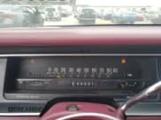 ✅ 1992 Mercury Grand Marquis GS • VIN: 2MECM74W2NX727883 • Lot: 82636234. Wystawiony na Copart z przebiegiem 56 804 mil. Bezpłatny archiwum sprzedaży aukcyjnych z USA i szczegółowy raport historii pojazdu na DreamBid. Zdjęcie 9.