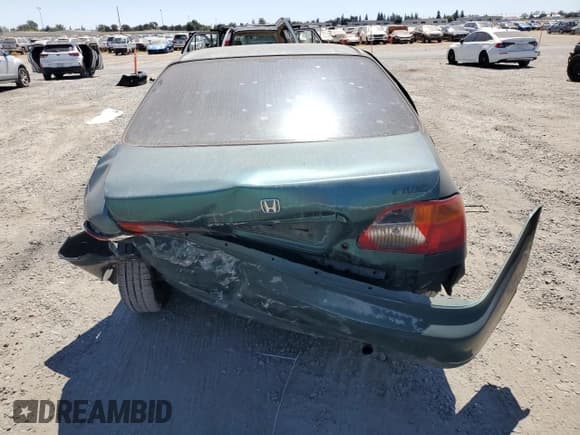 ✅ 1999 Honda Civic VP • VIN: 2HGEJ661XXH538377 • Lot: 68678475. Wystawiony na Copart z przebiegiem 234 580 mil. Bezpłatny archiwum sprzedaży aukcyjnych z USA i szczegółowy raport historii pojazdu na DreamBid. Zdjęcie 6.