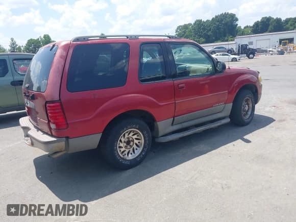 ✅ 2001 Ford Explorer Sport • VIN: 1FMYU60E01UC40242 • Лот: 42727329. Опубликован ранее на IAAI с пробегом 278 655 миль. Бесплатный доступ к архиву аукционных продаж из США и подробный отчёт об истории автомобиля на DreamBid. Изображение 4.