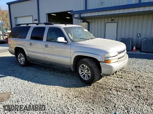 ✅ 2005 Chevrolet Suburban LT • VIN: 3GNFK16Z45G247581 • Лот: 83992054. Опубликован ранее на Copart с пробегом 315 708 миль. Бесплатный доступ к архиву аукционных продаж из США и подробный отчёт об истории автомобиля на DreamBid. Изображение 11.