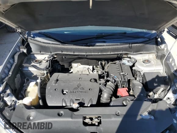 ✅ 2015 Mitsubishi Outlander ES • VIN: 4A4AP3AU1FE019759 • Lot: 87470815. Wystawiony na Copart z przebiegiem 224 989 mil. Bezpłatny archiwum sprzedaży aukcyjnych z USA i szczegółowy raport historii pojazdu na DreamBid. Zdjęcie 12.