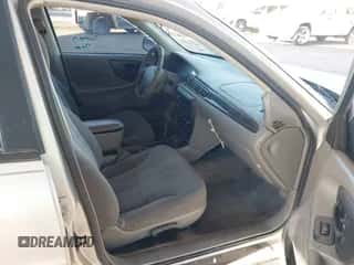 2001 Chevrolet Malibu z VIN 1G1ND52JX16218533, wystawiony jako IAAI lot #41242891 z przebiegiem 145 495 mil mil oraz . Historia ofert i sprzedaży dostępna na DreamBid. Obrazek 5.