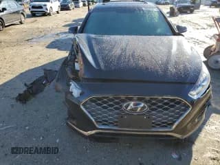 ✅ 2018 Hyundai Sonata Limited Plus • VIN: 5NPE34AB3JH613965 • Lot: 38685813. Listed on Copart with 60,603 mi. Free auction sales archive from the USA and detailed vehicle history report at DreamBid. Image 5.