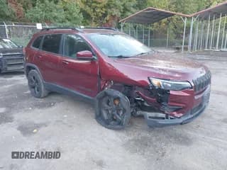 ✅ 2019 Jeep Cherokee Latitude Plus • VIN: 1C4PJMLB5KD378908 • Lot: 43494605. Wystawiony na IAAI z przebiegiem 97 357 mil. Bezpłatny archiwum sprzedaży aukcyjnych z USA i szczegółowy raport historii pojazdu na DreamBid. Zdjęcie 1.