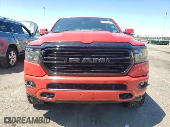2020 Ram 1500 Big Horn z VIN 1C6SRFFTXLN220781, wystawiony jako Copart lot #70593755 z przebiegiem 60 706 mil mil oraz Szkoda całkowita • Salvage title. Historia ofert i sprzedaży dostępna na DreamBid. Obrazek 5.