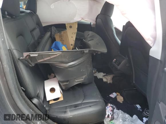 ✅ 2023 Tesla Model Y Long Range • VIN: 7SAYGDEE6PA194264 • Лот: 81835445. Опубликован ранее на Copart с пробегом 35 180 миль. Бесплатный доступ к архиву аукционных продаж из США и подробный отчёт об истории автомобиля на DreamBid. Изображение 10.