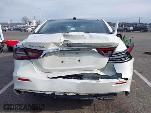 ✅ 2023 Nissan Maxima Platinum • VIN: 1N4AA6FV8PC504740 • Лот: 41620221. Опубликован ранее на IAAI с пробегом 36 013 миль. Бесплатный доступ к архиву аукционных продаж из США и подробный отчёт об истории автомобиля на DreamBid. Изображение 16.