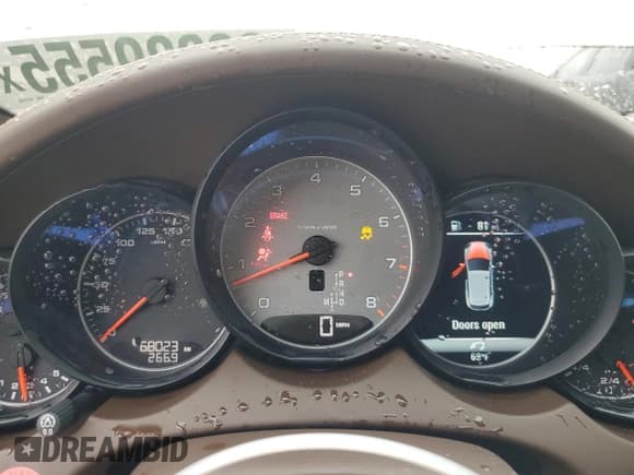 ✅ 2017 Porsche Cayenne S • VIN: WP1AB2A23HLA52256 • Lot: 66039555. Listed on Copart with 68,023 mi. Free auction sales archive from the USA and detailed vehicle history report at DreamBid. Image 9.