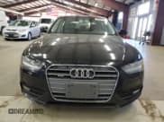 ✅ 2013 Audi A4 Premium • VIN: WAUBFAFL3DN039668 • Lot: 89801425. Wystawiony na Copart z przebiegiem 159 117 mil. Bezpłatny archiwum sprzedaży aukcyjnych z USA i szczegółowy raport historii pojazdu na DreamBid. Zdjęcie 5.