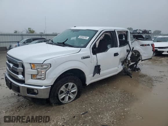 ✅ 2017 Ford F-150 XLT • VIN: 1FTEW1EF5HKD48660 • Лот: 82049755. Опубликован ранее на Copart с пробегом 212 558 миль. Бесплатный доступ к архиву аукционных продаж из США и подробный отчёт об истории автомобиля на DreamBid. Изображение 1.