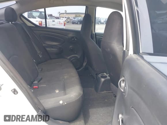 ✅ 2015 Nissan Versa S • VIN: 3N1CN7AP9FL931856 • Лот: 42248642. Опубликован ранее на IAAI с пробегом 98 030 миль. Бесплатный доступ к архиву аукционных продаж из США и подробный отчёт об истории автомобиля на DreamBid. Изображение 8.