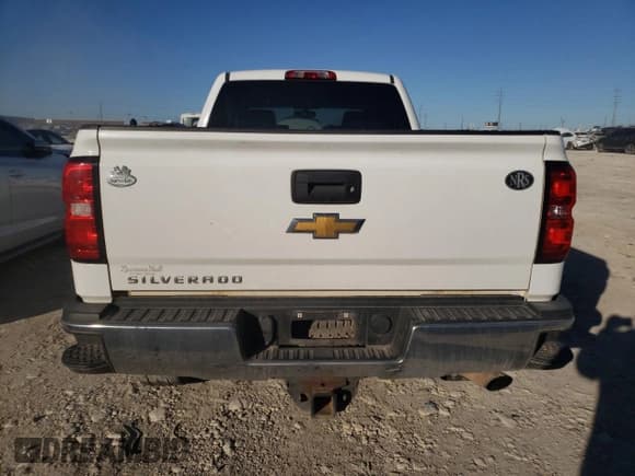 ✅ 2016 Chevrolet Silverado 2500HD Work Truck • VIN: 1GC1KUEG7GF260298 • Лот: 81027004. Опубликован ранее на Copart с пробегом 165 728 миль. Бесплатный доступ к архиву аукционных продаж из США и подробный отчёт об истории автомобиля на DreamBid. Изображение 6.