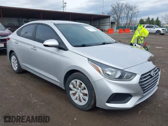 ✅ 2019 Hyundai Accent SE • VIN: 3KPC24A35KE052161 • Лот: 41916742. Опубликован ранее на IAAI с пробегом 132 363 миль. Бесплатный доступ к архиву аукционных продаж из США и подробный отчёт об истории автомобиля на DreamBid. Изображение 1.