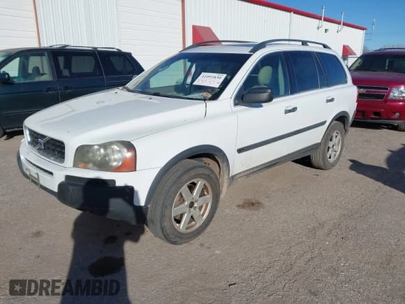 ✅ 2004 Volvo XC90 • VIN: YV1CN59HX41036826 • Лот: 41093830. Опубликован ранее на IAAI с пробегом Не указан. Бесплатный доступ к архиву аукционных продаж из США и подробный отчёт об истории автомобиля на DreamBid. Изображение 2.