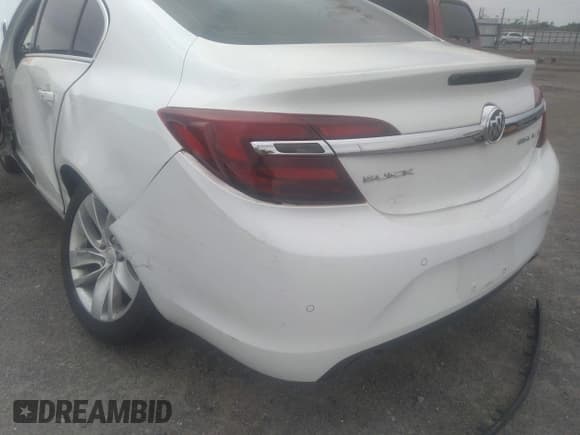 ✅ 2015 Buick Regal Premium I • VIN: 2G4GN5EX1F9195796 • Lot: 42288450. Listed on IAAI with 149,614 mi. Free auction sales archive from the USA and detailed vehicle history report at DreamBid. Image 17.