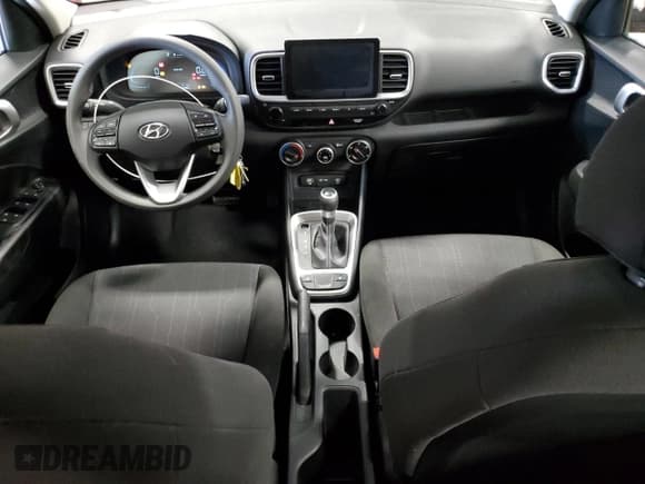 ✅ 2024 Hyundai Venue Essential • VIN: KMHRB8A33RU342021 • Lot: 43207795. Listed on Copart with 2,355 mi. Free auction sales archive from the USA and detailed vehicle history report at DreamBid. Image 8.