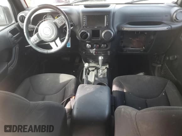 ✅ 2018 Jeep Wrangler Unlimited Sport S • VIN: 1C4BJWDG0JL869486 • Лот: 87409765. Опубликован ранее на Copart с пробегом Не указан. Бесплатный доступ к архиву аукционных продаж из США и подробный отчёт об истории автомобиля на DreamBid. Изображение 8.