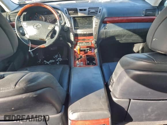 ✅ 2007 Lexus LS 460 L • VIN: JTHGL46F075004778 • Lot: 94904245. Wystawiony na Copart z przebiegiem 167 769 mil. Bezpłatny archiwum sprzedaży aukcyjnych z USA i szczegółowy raport historii pojazdu na DreamBid. Zdjęcie 8.