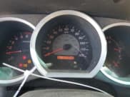 ✅ 2009 Toyota Tacoma PreRunner • VIN: 3TMJU62N49M078778 • Лот: 86622965. Опубликован ранее на Copart с пробегом 303 942 миль. Бесплатный доступ к архиву аукционных продаж из США и подробный отчёт об истории автомобиля на DreamBid. Изображение 9.