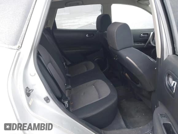 ✅ 2008 Nissan Rogue SL • VIN: JN8AS58T98W303026 • Lot: 41628030. Wystawiony na IAAI z przebiegiem 173 049 mil. Bezpłatny archiwum sprzedaży aukcyjnych z USA i szczegółowy raport historii pojazdu na DreamBid. Zdjęcie 8.