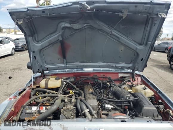 ✅ 1988 Jeep Cherokee • VIN: 1JCMT782XJT081448 • Lot: 51341915. Listed on Copart with 178,057 mi. Free auction sales archive from the USA and detailed vehicle history report at DreamBid. Image 11.