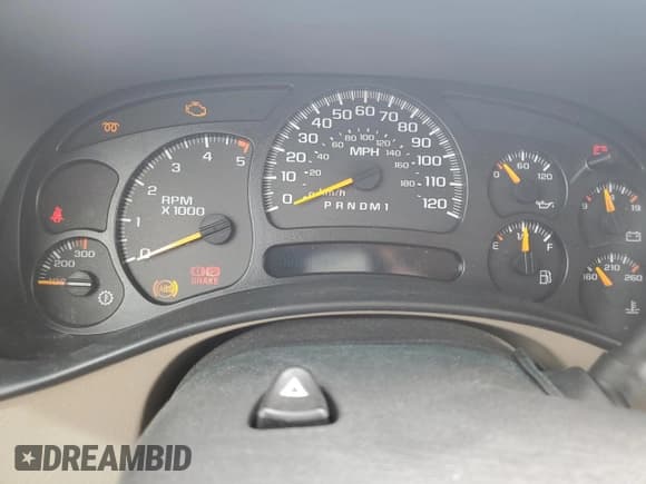 ✅ 2006 Chevrolet Silverado 2500HD LT1 • VIN: 1GCHC23246F112020 • Лот: 62699435. Опубликован ранее на Copart с пробегом 458 013 миль. Бесплатный доступ к архиву аукционных продаж из США и подробный отчёт об истории автомобиля на DreamBid. Изображение 9.