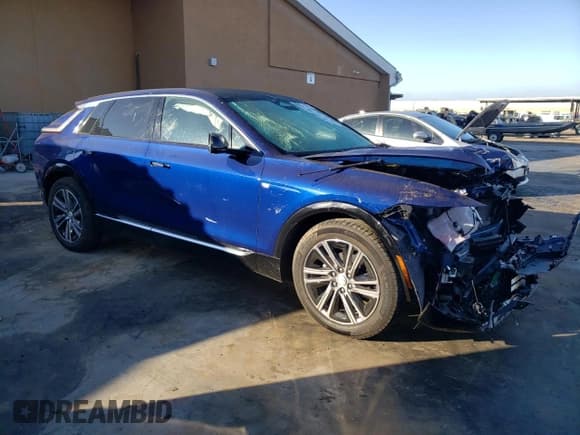 ✅ 2024 Cadillac LYRIQ Luxury • VIN: 1GYKPRRK4RZ105978 • Lot: 70080924. Wystawiony na Copart z przebiegiem 14 251 mil. Bezpłatny archiwum sprzedaży aukcyjnych z USA i szczegółowy raport historii pojazdu na DreamBid. Zdjęcie 4.