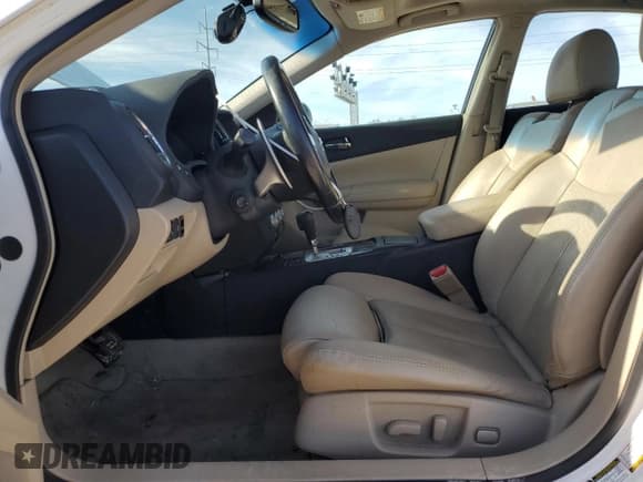 ✅ 2012 Nissan Maxima SV • VIN: 1N4AA5AP2CC821913 • Lot: 84973504. Listed on Copart with 126,453 mi. Free auction sales archive from the USA and detailed vehicle history report at DreamBid. Image 7.