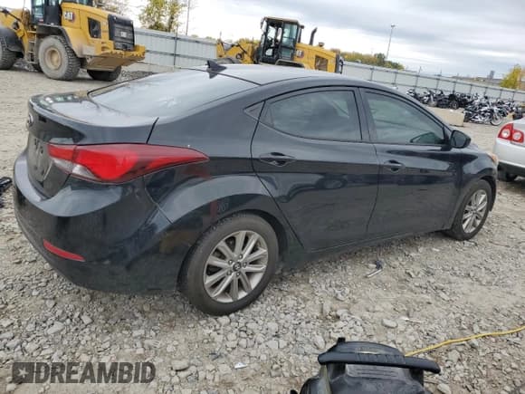 ✅ 2015 Hyundai Elantra SE • VIN: 5NPDH4AE5FH618583 • Lot: 86667715. Listed on Copart with 156,504 mi. Free auction sales archive from the USA and detailed vehicle history report at DreamBid. Image 3.