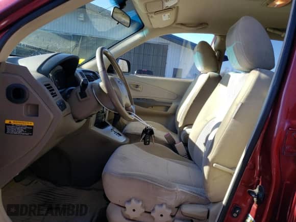 2006 Hyundai Tucson GLS z VIN KM8JN12D66U431452, wystawiony jako Copart lot #83564274 z przebiegiem 229 855 mil mil oraz Szkoda całkowita • Salvage title. Historia ofert i sprzedaży dostępna na DreamBid. Obrazek 7.