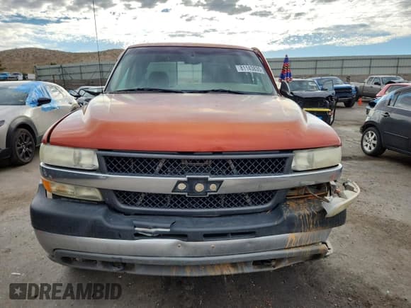✅ 2001 Chevrolet Silverado 2500HD LS • VIN: 1GCHK29G21E266441 • Лот: 81143835. Опубликован ранее на Copart с пробегом Не указан. Бесплатный доступ к архиву аукционных продаж из США и подробный отчёт об истории автомобиля на DreamBid. Изображение 5.