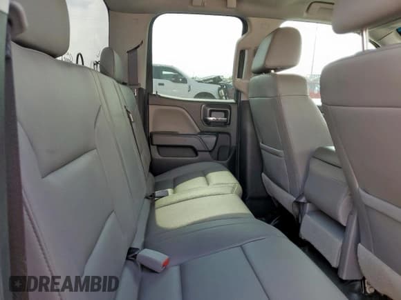 ✅ 2018 Chevrolet Silverado 1500 Work Truck • VIN: 1GCRCNEC7JZ330097 • Lot: 81224295. Wystawiony na Copart z przebiegiem 105 983 mil. Bezpłatny archiwum sprzedaży aukcyjnych z USA i szczegółowy raport historii pojazdu na DreamBid. Zdjęcie 10.