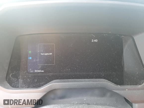 ✅ 2023 Toyota Sequoia SR5 • VIN: 7SVAAABAXPX012984 • Lot: 81500795. Wystawiony na Copart z przebiegiem 35 360 mil. Bezpłatny archiwum sprzedaży aukcyjnych z USA i szczegółowy raport historii pojazdu na DreamBid. Zdjęcie 9.