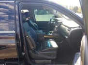 ✅ 2015 Chevrolet Suburban LTZ • VIN: 1GNSKKKC6FR170316 • Lot: 43463338. Wystawiony na IAAI z przebiegiem 170 220 mil. Bezpłatny archiwum sprzedaży aukcyjnych z USA i szczegółowy raport historii pojazdu na DreamBid. Zdjęcie 5.