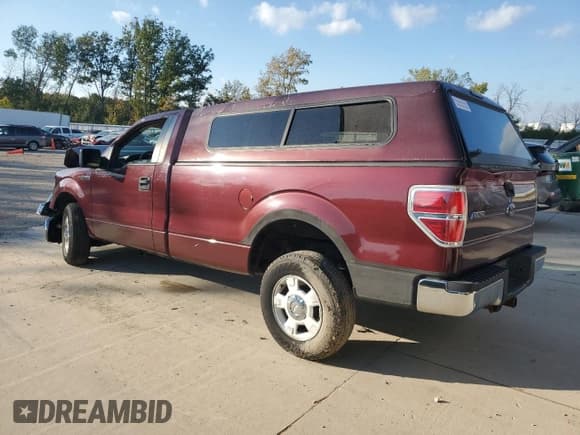 ✅ 2010 Ford F-150 XL • VIN: 1FTMF1C85AKE57478 • Lot: 82338555. Listed on Copart with 132,598 mi. Free auction sales archive from the USA and detailed vehicle history report at DreamBid. Image 2.