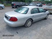 ✅ 1999 Lincoln Continental • VIN: 1LNHM97V5XY630004 • Лот: 42434619. Опубликован ранее на IAAI с пробегом 175 458 миль. Бесплатный доступ к архиву аукционных продаж из США и подробный отчёт об истории автомобиля на DreamBid. Изображение 4.