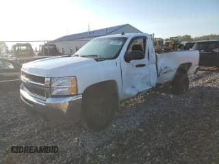 ✅ 2007 Chevrolet Silverado 2500HD Work Truck • VIN: 1GCHC24K67E539771 • Лот: 71622395. Опубликован ранее на Copart с пробегом 160 011 миль. Бесплатный доступ к архиву аукционных продаж из США и подробный отчёт об истории автомобиля на DreamBid. Изображение 1.