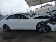 ✅ 2024 Mercedes-Benz C 300 • VIN: W1KAF4GBXRR159088 • Lot: 42465810. Wystawiony na IAAI z przebiegiem Nie podano. Bezpłatny archiwum sprzedaży aukcyjnych z USA i szczegółowy raport historii pojazdu na DreamBid. Zdjęcie 13.