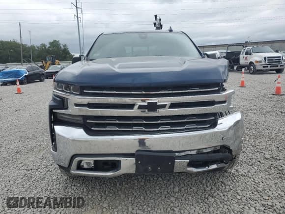 ✅ 2019 Chevrolet Silverado 1500 LTZ • VIN: 1GCUYGEDXKZ414643 • Lot: 70060575. Wystawiony na Copart z przebiegiem 76 911 mil. Bezpłatny archiwum sprzedaży aukcyjnych z USA i szczegółowy raport historii pojazdu na DreamBid. Zdjęcie 5.