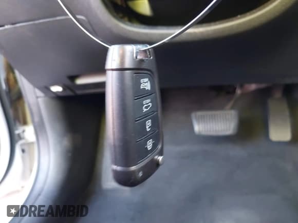 ✅ 2020 Hyundai Accent SE • VIN: 3KPC24A69LE096319 • Лот: 41354731. Опубликован ранее на IAAI с пробегом 108 712 миль. Бесплатный доступ к архиву аукционных продаж из США и подробный отчёт об истории автомобиля на DreamBid. Изображение 11.