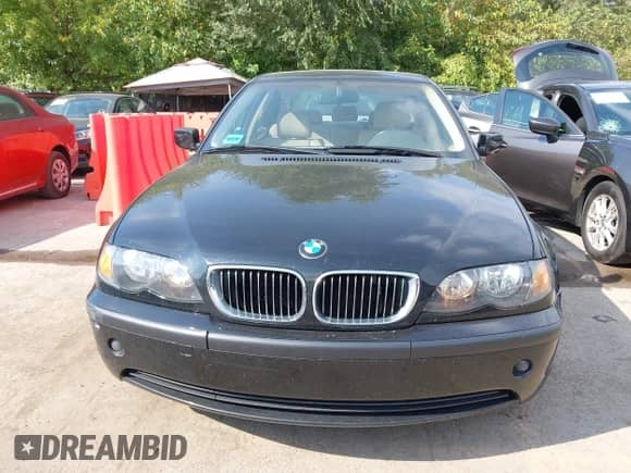 2003 BMW 3 Series 325xi с VIN WBAEU33453PM57891, выставлен на аукционе IAAI как лот 43202381 с пробегом 222 410 миль миль и . История ставок и продаж доступна на DreamBid. Изображение 12.