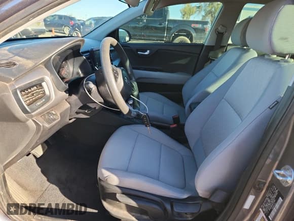 ✅ 2019 Kia Rio S • VIN: 3KPA24ABXKE207690 • Лот: 90284765. Опубликован ранее на Copart с пробегом 63 653 миль. Бесплатный доступ к архиву аукционных продаж из США и подробный отчёт об истории автомобиля на DreamBid. Изображение 7.