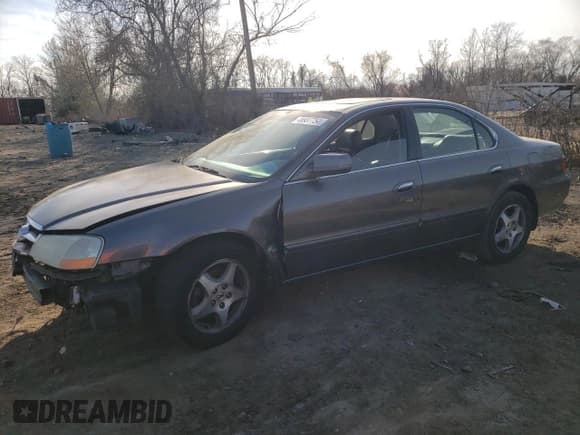 ✅ 2003 Acura TL • VIN: 19UUA566X3A010946 • Lot: 64987554. Wystawiony na Copart z przebiegiem 177 235 mil. Bezpłatny archiwum sprzedaży aukcyjnych z USA i szczegółowy raport historii pojazdu na DreamBid. Zdjęcie 1.