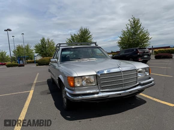 ✅ 1977 Mercedes-Benz 280 • VIN: 11602412103123 • Lot: 64519565. Listed on Copart with 182,519 mi. Free auction sales archive from the USA and detailed vehicle history report at DreamBid. Image 1.