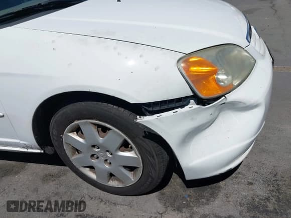 ✅ 2001 Honda Civic EX • VIN: 2HGES25781H586527 • Lot: 43050899. Listed on IAAI with 180,102 mi. Free auction sales archive from the USA and detailed vehicle history report at DreamBid. Image 6.